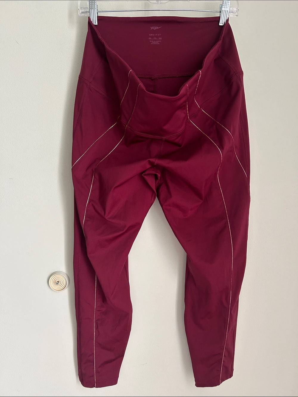 Nike Wine High-Rise Performance Leggings